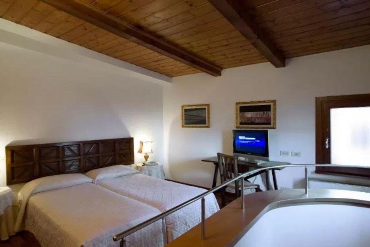 Hotel Columbia Рим Екстер'єр фото